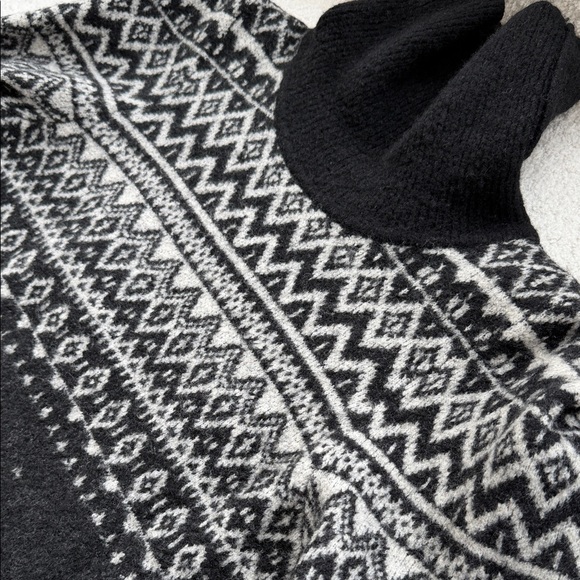 Generation Love Black and White Patterned Turtleneck Sweater - Picture 2 of 3